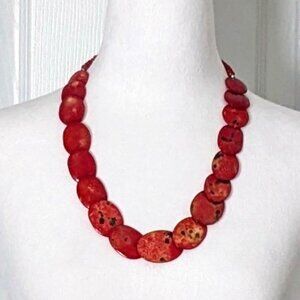 Women's Agate Necklace  12.5"  Red Multi